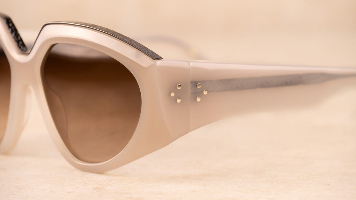 Pontet Navette – óculos de sol, branco opala 802, detalhe